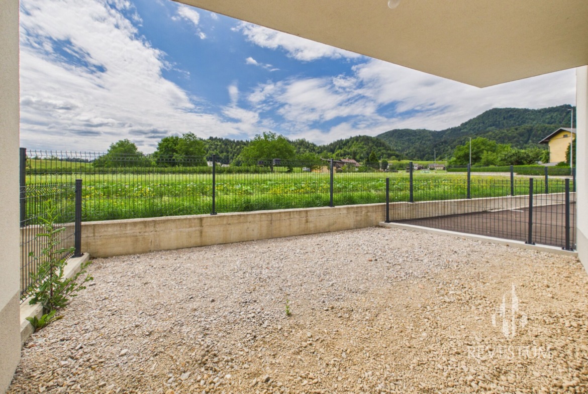 Residential Building with 5 Units and Proven Yield – Investment Opportunity Near Bled