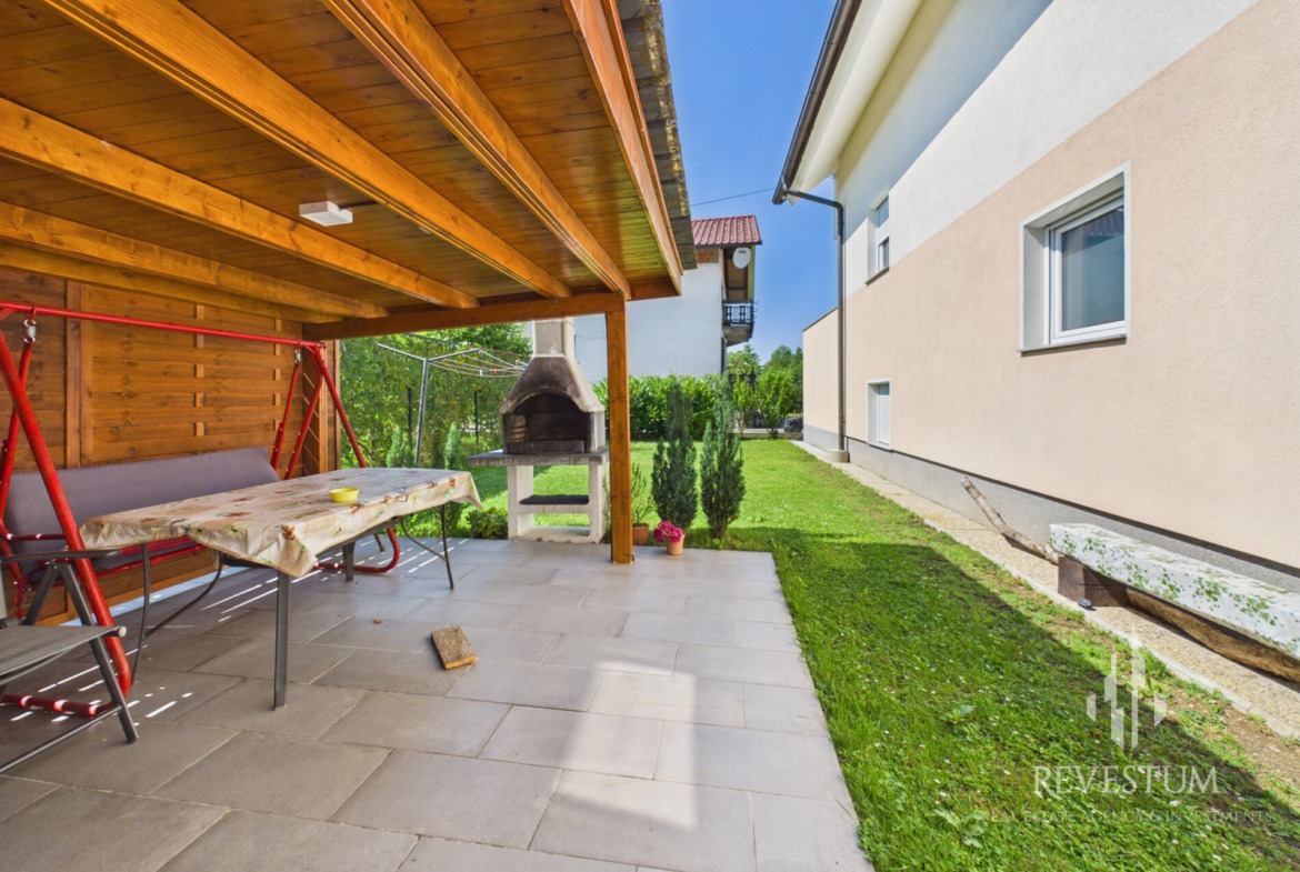 Modern Family Home for Sale in Ljubljana – Šmartno ob Savi