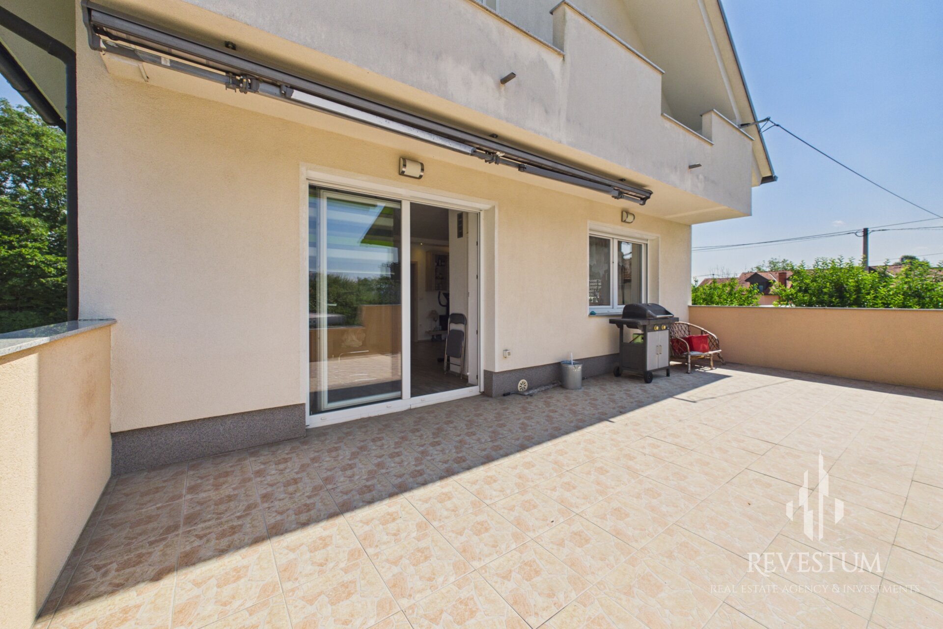 CAM05419G0-PR0067-STILL008 Modern Family Home for Sale in Ljubljana – Šmartno ob Savi