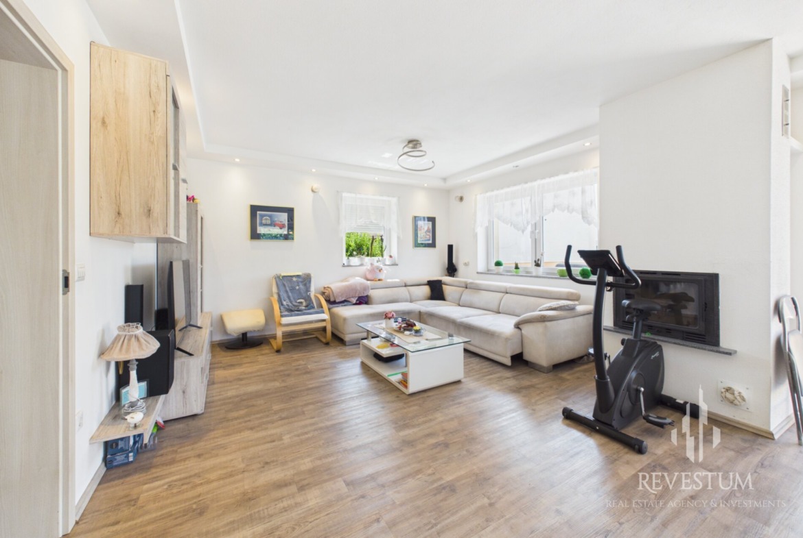 Modern Family Home for Sale in Ljubljana – Šmartno ob Savi