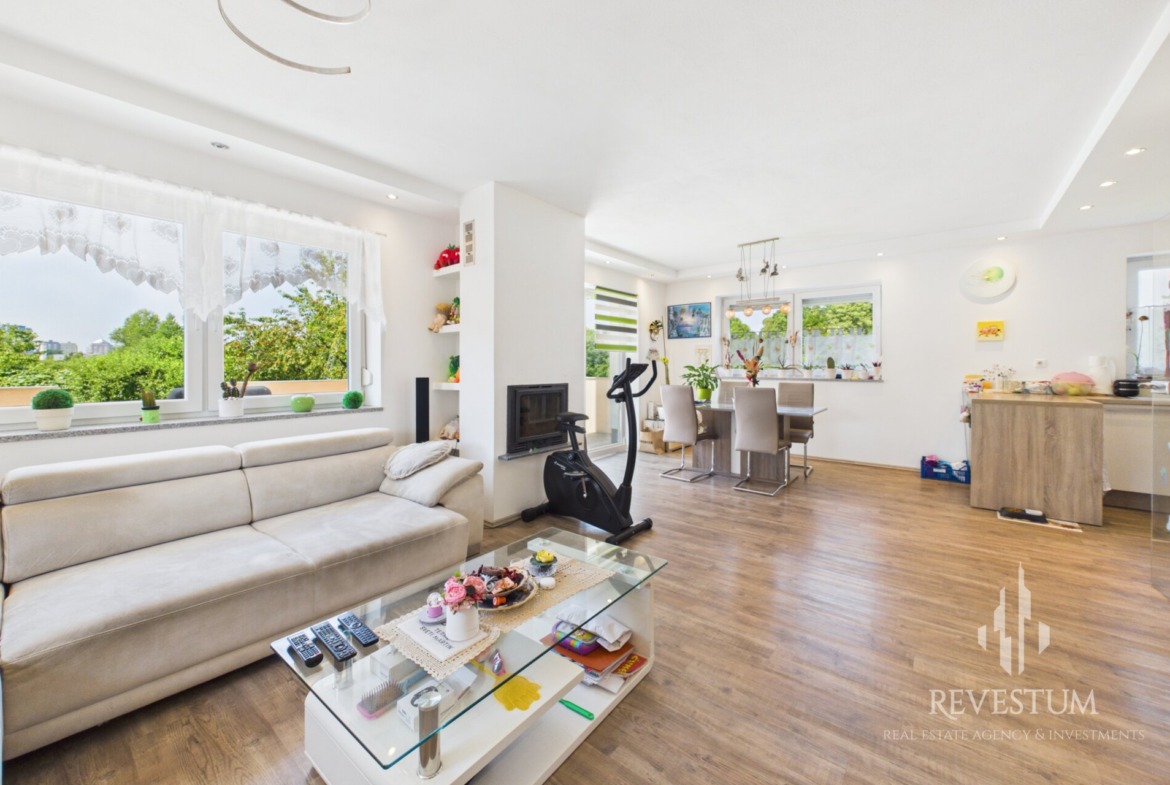 Modern Family Home for Sale in Ljubljana – Šmartno ob Savi