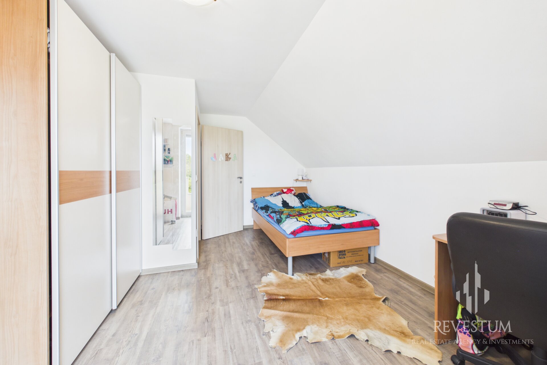 CAM05419G0-PR0067-STILL018 Modern Family Home for Sale in Ljubljana – Šmartno ob Savi